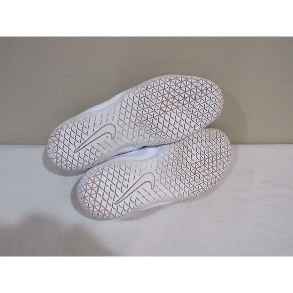 Size 6 - Nike Sideline IV Cheer White - Picture 4 of 4